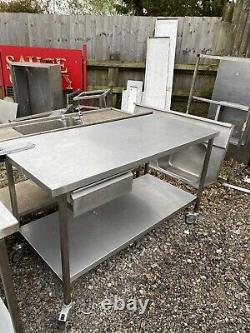1.5M Long X 70cm Deep Mobile Stainless Steel Prep Table On Wheels With Draw