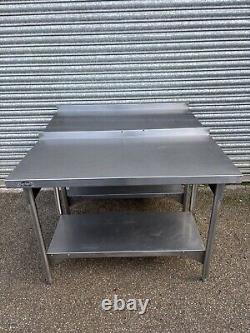 2x stainless steel Prep Tables W120 Cm / catering/ Commercial