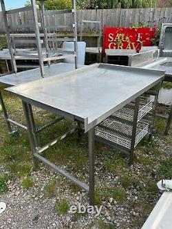 Commercial Stainless Steel Table (1.4m). Read Descrip Re Delivery