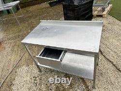 Commercial stainless steel prep table With Draw Size In Pictures