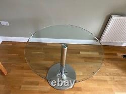 Lovely Modern Glass Dining Table. Stainless Steel Leg & Base