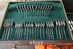 Oak Table Canteen Of Cutlery, 8 place's. 71 pieces, Silver Plate