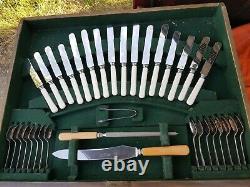 Oak Table Canteen Of Cutlery, 8 place's. 71 pieces, Silver Plate