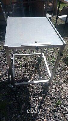 Stainless steel table Ref T154