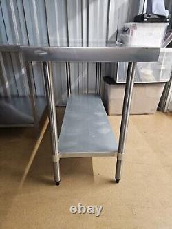 Vogue Stainless Steel Prep Table 1500mm -900(H) x 1500(W) x 600(D)mm -Undershelf